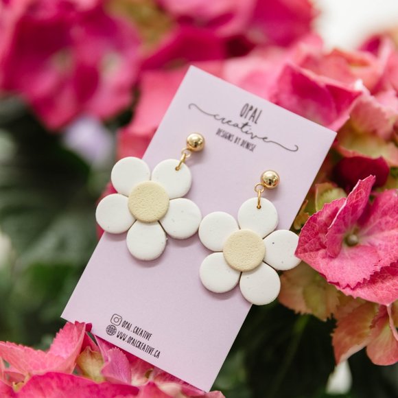 Daisy Polymer Clay Earrings - Picture 2 of 3